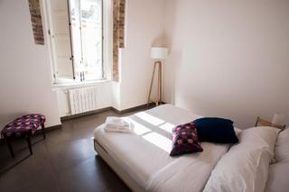 Miete Etagenwohnung in Centro. Piso de 1 dormitorio completamente amueblado y espacioso