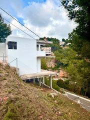 Chalet in Airesol. Chalet a reformar