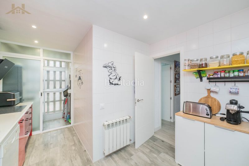 Foto 0b007532-0450-40e9-9caf-cdd67d15948a. Pis amb piscina a Collado Mediano