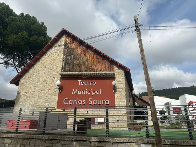 Foto 5d256c17-7d65-4f6f-abd1-5de8573f9d5a. Pis amb piscina a Collado Mediano