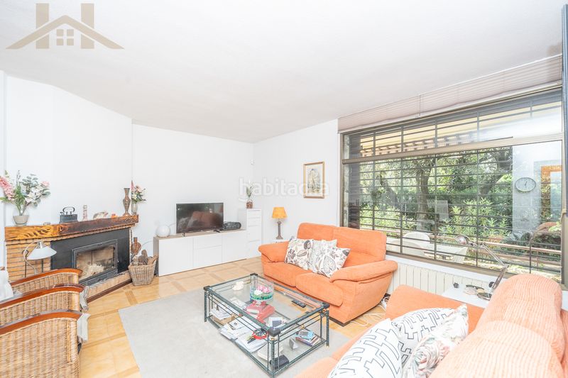 Foto 5c448466-1fb5-464a-a250-e21ad49f7691. Xalet amb aparcament a Alpedrete