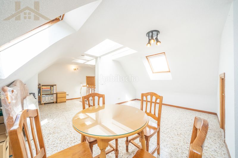 Foto 70c4d28c-6db3-4fe6-8c39-0bfec64edee8. Xalet amb aparcament a Alpedrete