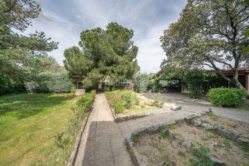 Foto b7746a67-5e9e-48fa-8fd9-58a9ba4b380b. Xalet amb aparcament a Alpedrete