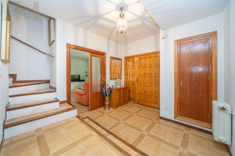 Foto bd413168-cdc9-45b6-abcf-001ed51d4885. Xalet amb aparcament a Alpedrete