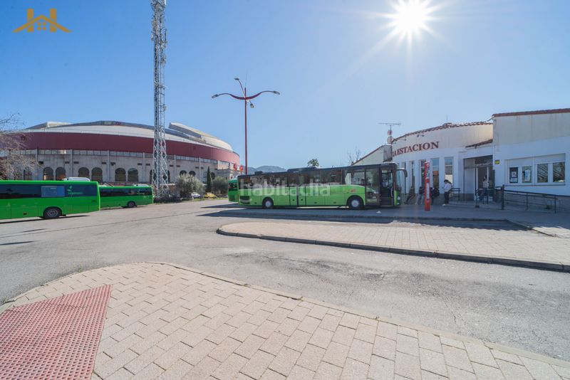 Foto 7b98ea17-b256-4472-85d8-b62d4e2e1d03. Casa amb calefacció aparcament piscina a Polideportivo-Colonia Moralzarzal