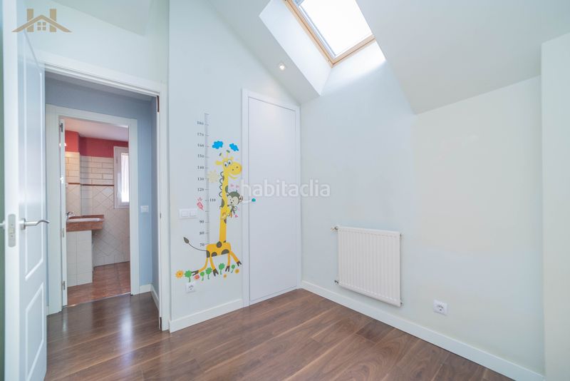 Foto 19327142-7333-44a0-a55b-ca3489e8ab09. Dúplex  en venta en Alpedrete