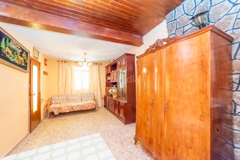 Foto bb5c5336-e6f7-455d-8b1d-32532c105269. Xalet a Collado Mediano