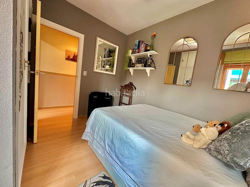 Foto 94b57bee-4567-4390-9038-0df6bab10deb. Pis amb xemeneia calefacció aparcament piscina a Collado Mediano