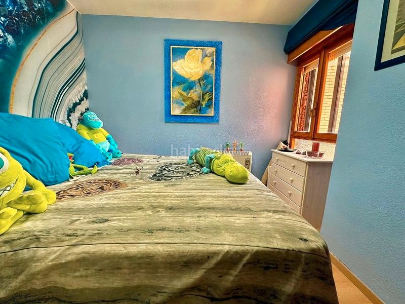 Foto adc7ac41-daec-442b-a866-8c6faea13f08. Pis amb xemeneia calefacció aparcament piscina a Collado Mediano