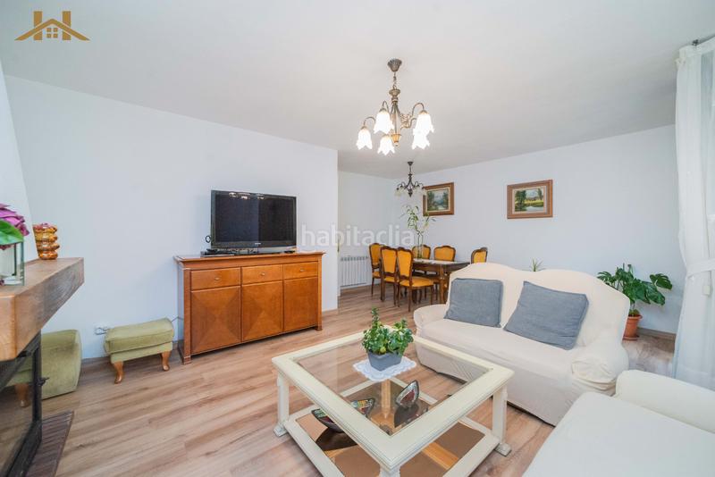 Foto fe045780-8932-4377-9ac7-791380cbd7a3. Casa adossada amb piscina a Alpedrete