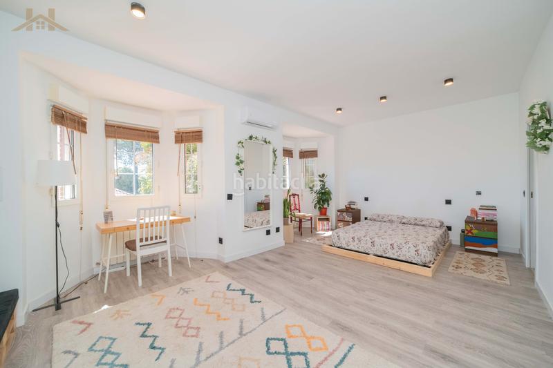 Foto 5093360d-9ceb-40a7-bcd8-cc3dbf315cd9. Casa aparellada amb calefacció aparcament piscina a Collado Mediano