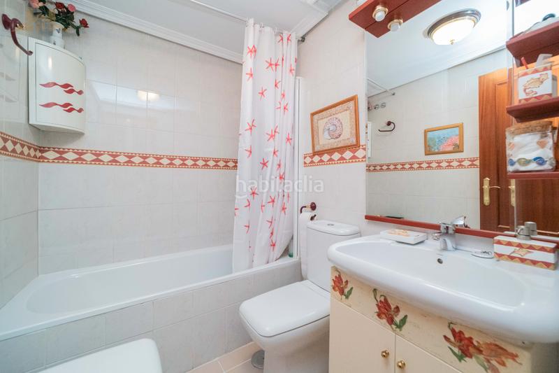 Foto 03cd2a81-ffbf-4adf-8f9e-afaa8487f345. Casa adossada amb xemeneia calefacció piscina a Centro Moralzarzal