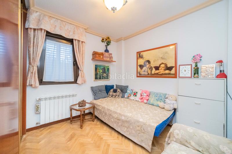 Foto a4dfc263-5151-4064-9fe3-69343ad625f3. Casa adossada amb xemeneia calefacció piscina a Centro Moralzarzal