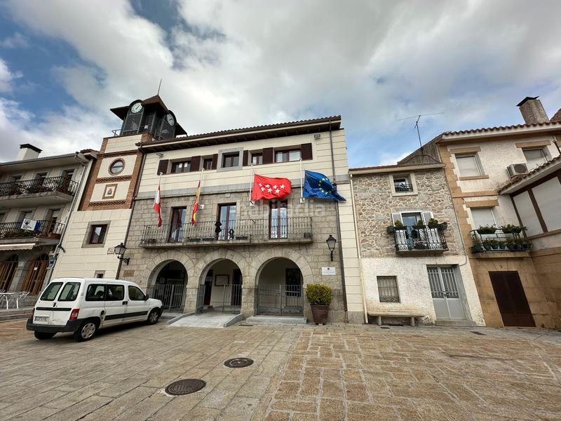 Foto 19dc6508-6c90-48f7-b8cf-c2bc29a61fea. Casa pareada chalet pareado en Collado Mediano