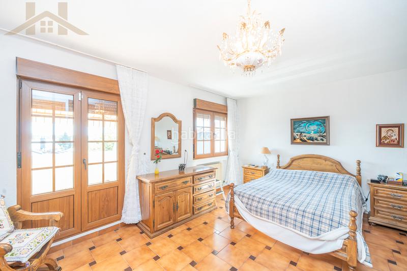 Foto 5d6c94d7-dbe0-4052-aa1c-f83f4f73af5b. Casa pareada chalet pareado en Collado Mediano