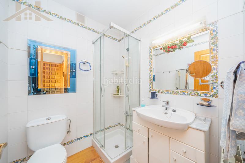 Foto 65c8f943-7a55-4263-a852-4f240cfc6e23. Casa pareada chalet pareado en Collado Mediano