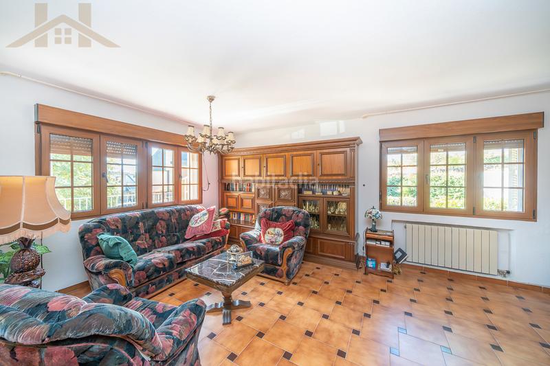 Foto 90e204fb-bf69-4a21-a304-cc326a4c9d10. Casa pareada chalet pareado en Collado Mediano