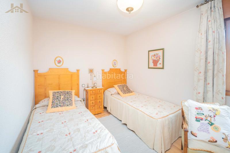 Foto 0e64b874-4b33-4367-b127-5fb061d0e5c4. Maison jumelée avec parking piscine dans Alpedrete