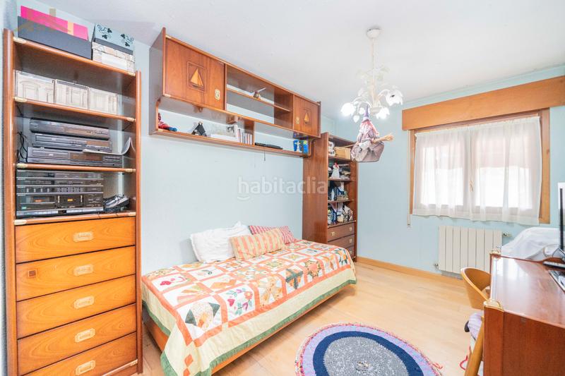 Foto 943a9d02-c630-42e1-93db-8fcd5a3fafe8. Maison jumelée avec parking piscine dans Alpedrete