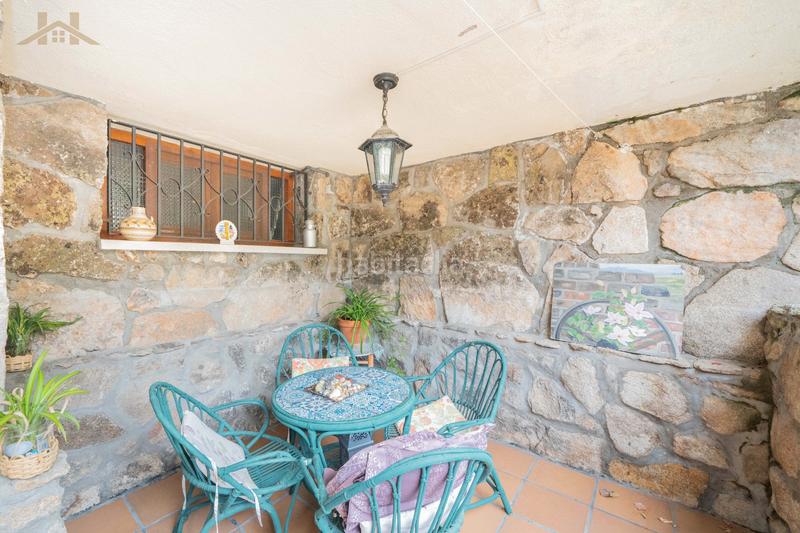 Foto cdc21b92-60b7-4d25-9e02-bd52acc8fb33. Maison jumelée avec parking piscine dans Alpedrete