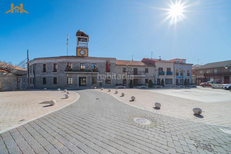 Foto a1d0e846-35fb-40eb-803e-2425e78c14dd. Chalet avec cheminée parking dans Los Lagos Moralzarzal