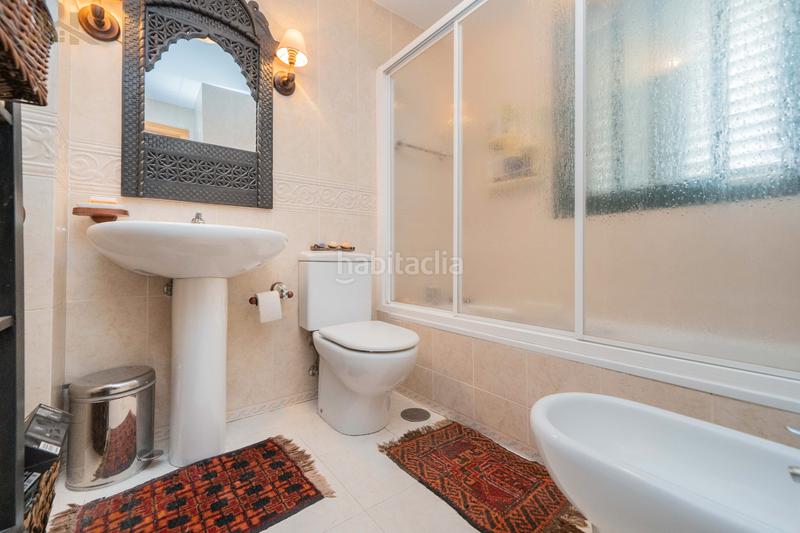 Foto fdd71d56-12a1-48f9-bded-416cb2bf3901. Doppelhaus mit parking in Iglesia-Estación Moralzarzal