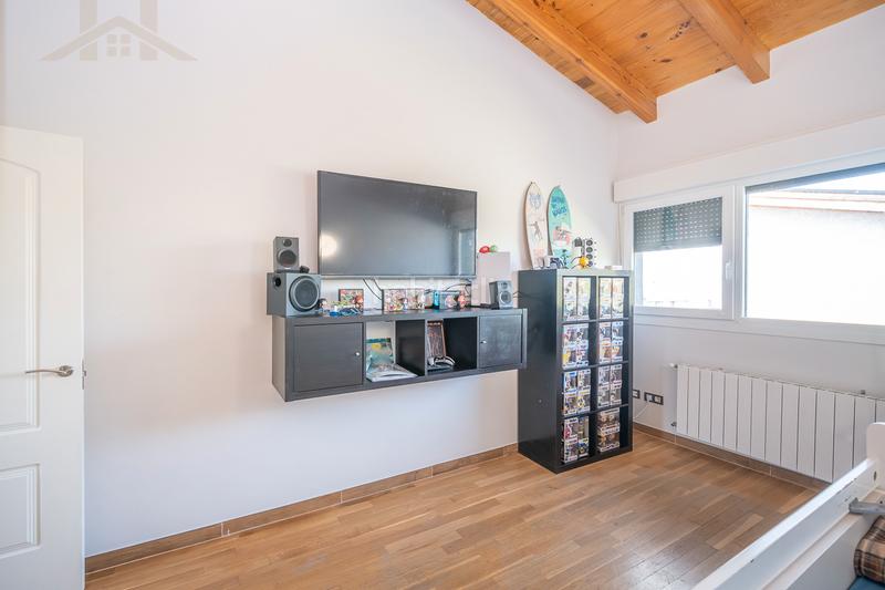 Foto 2b172186-ec86-4d19-a000-e02bf38320b4. Casa pareada chalet pareado en Iglesia-Estación Moralzarzal