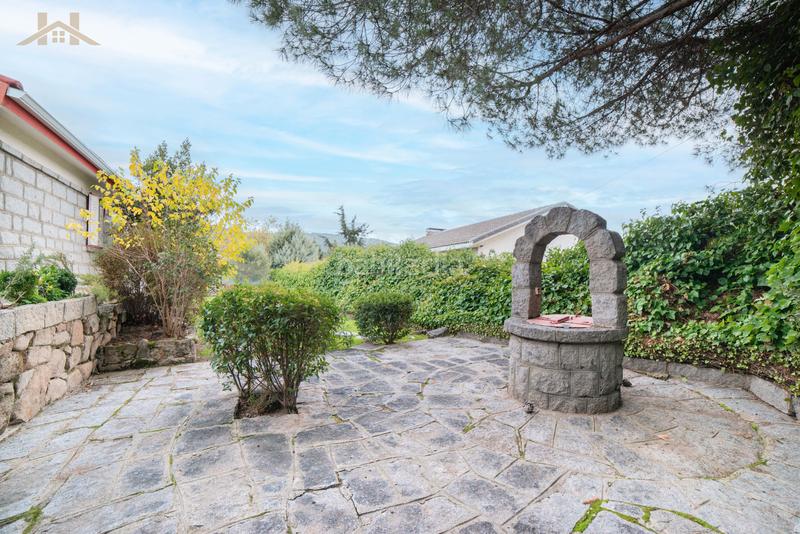 Foto 0749c1c2-8303-4512-9c73-7317d29a5c99. Chalet in Collado Mediano