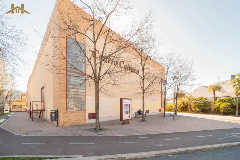 Foto 518c4cf7-4d40-4afd-9030-59e70fc972c3. Maison jumelée avec chauffage dans Centro Moralzarzal