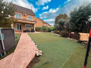 Xalet  Calle de la parra. Increible chalet independiente en alpedrete