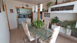 Pis  Carrer mestral. Piso en venta en valls