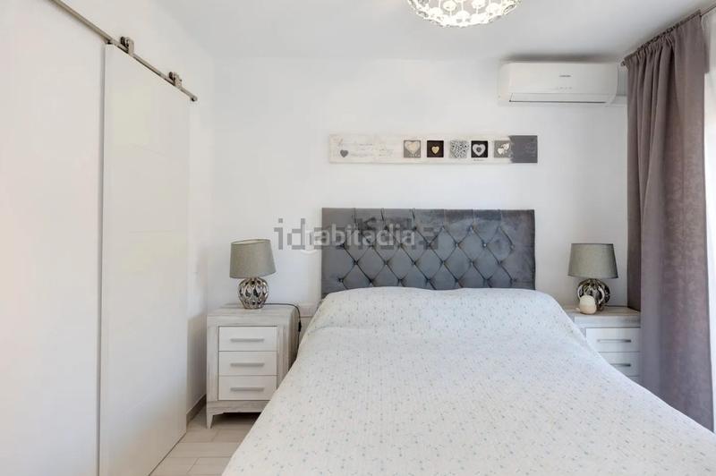 Foto 831d49ce-28b6-4fe8-9077-7ba426111012. Casa adosada en Arroyo de la Miel Benalmádena