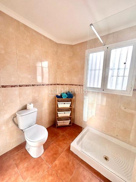 Foto c7d85426-bc1b-41ef-90cf-2bc8eb9caf18. Casa adossada a Girón - Las Delicias Málaga