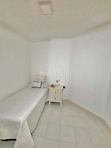 Foto 4d13f05c-01cc-4acc-aad4-9a336e40f41e. Maison jumelée dans Girón - Las Delicias Málaga