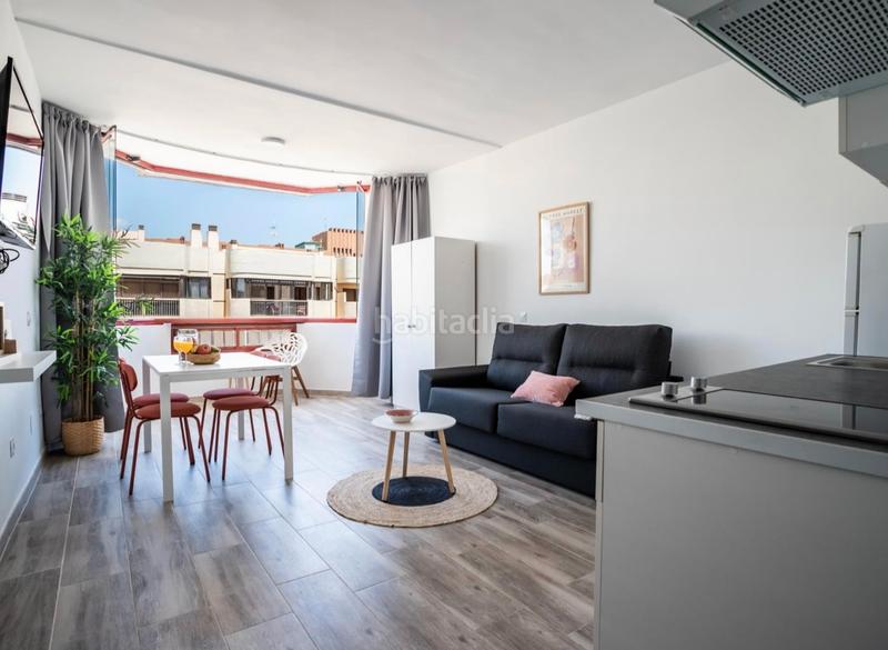Foto 58dc27e2-9c96-4f63-875b-564eb40b59b5. Studiowohnung mit pool in Puerto Deportivo Fuengirola