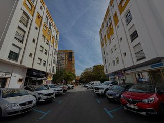 Lloguer Local Comercial a Calle sagitario 1