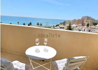 Piso en Avenida de la Roca