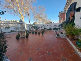 Casa adosada  Avenida salvador vicente