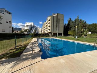 Pis  Avenida salvador vicente