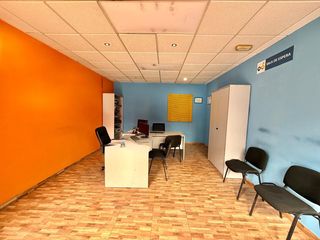 Fabrikhalle  Calle vicente blanch picot