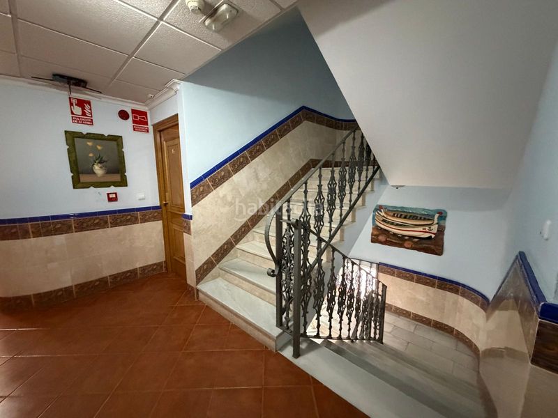 Foto b6019f17-05e5-40f1-b54b-f25e043f2c99. Edificio en La Carihuela - Los Nidos Torremolinos