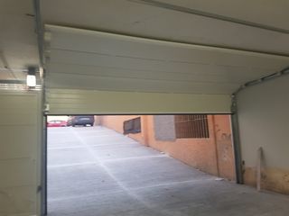 Autoparkplatz  Avenida de los manantiales