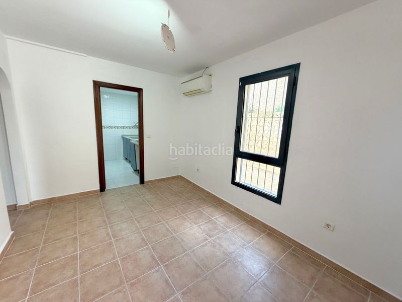 Foto b3163e86-1229-426e-8794-f1e510d3be73. Pis a Parque de la Paloma Benalmádena
