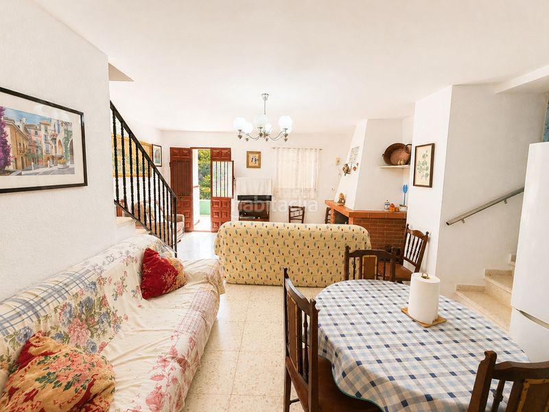 Foto b0c34a97-f992-4f9b-9d6d-35d1eb5d4fcf. Chalet with pool in Canillas de Aceituno