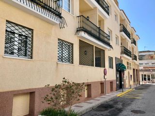 Building in La Carihuela - Los Nidos