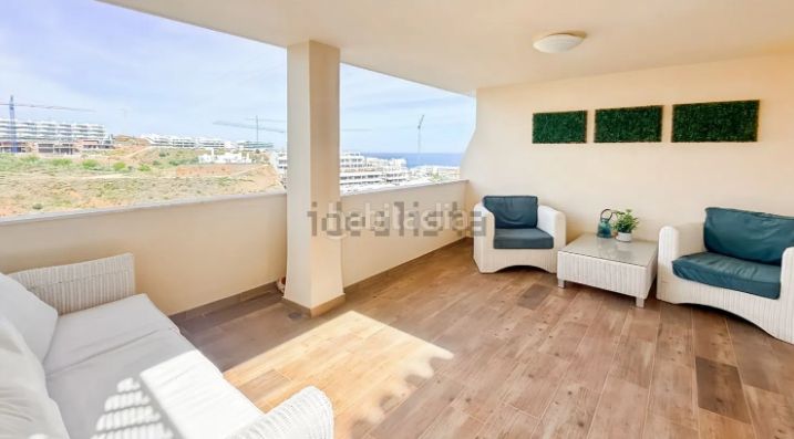 Foto f6ffad0d-0b6c-4840-95c3-62ede6f6a8a3. Pis a Torreblanca del Sol Fuengirola
