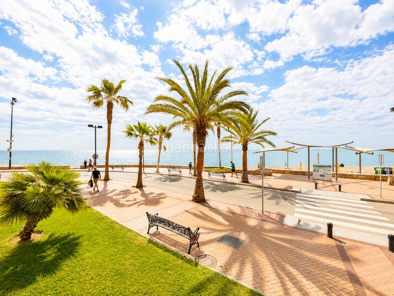 Foto 5ca2c929-1d98-4068-91f3-4d4a21e25a0d. Dúplex en Las Gaviotas - Carvajal Fuengirola