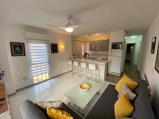 Pis en Avenida gamonal 8b. Ocasin! apartamento de esquina orientacion este a 500 metros de