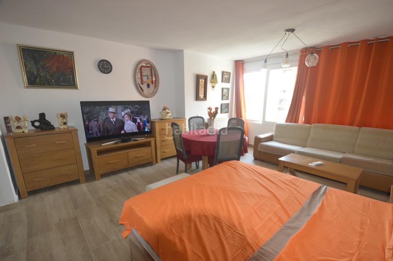 Foto bf8979b9-2297-48aa-8559-b637dc276df9. Alquiler estudio en Ayuntamiento Torremolinos