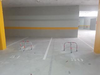 Parking voiture  Calle de la cruz